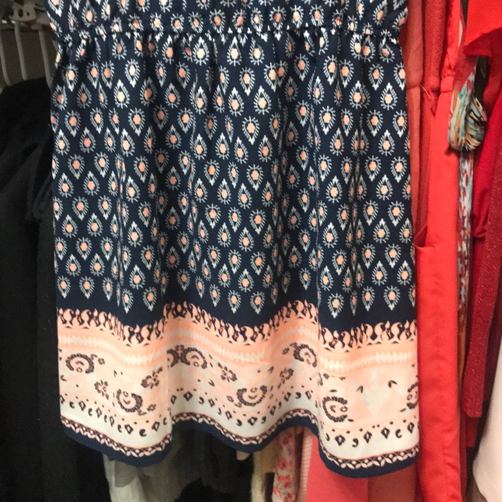 Sundress - Picture 3 of 4
